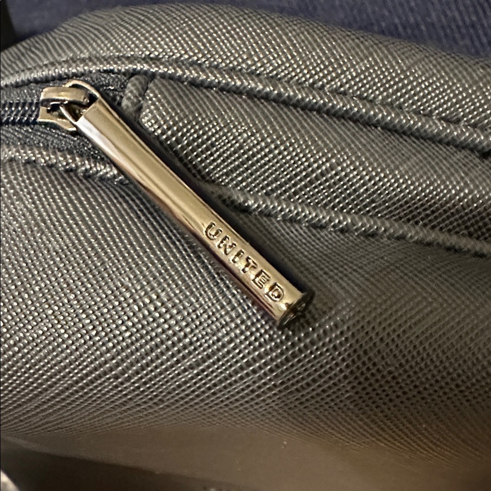 3 United Polaris Travel Cases in Dark Navy - Picture 3 of 4